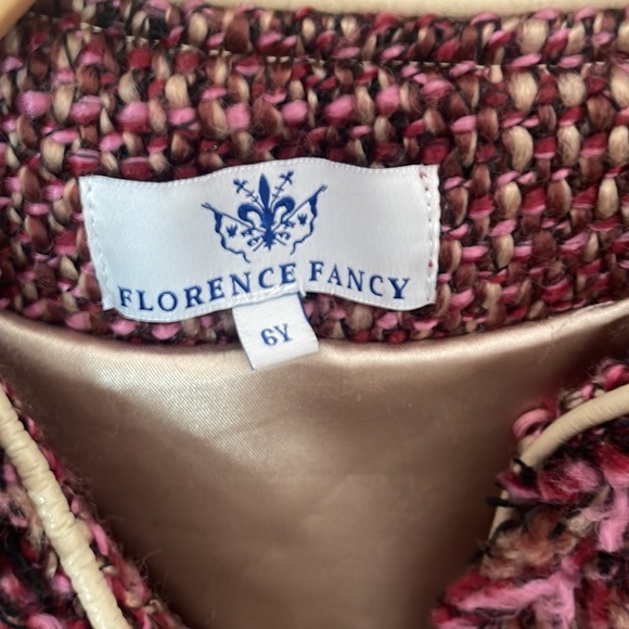 Fancy Florence size 6 children coat. - Picture 2 of 3